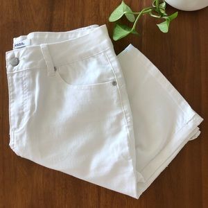 D. JEANS White Shorts